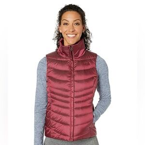 The North Face Woman’s Aconcagua Vest II Shiny Deep Garnet Red Size Medium